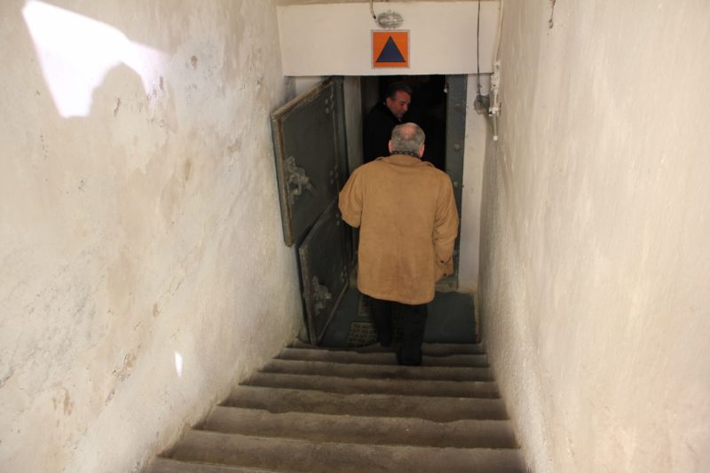 Stațiile de metrou, bisericile și hotelurile, obligate să aibă adăposturi de protecție civilă