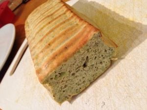 Pâinea care conține un ingredient-minune anti-cancer. Află cum o poți prepara într-o jumătate de oră