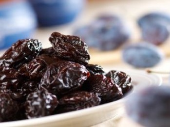 Fructele care ajută la prevenirea cancerului de colon