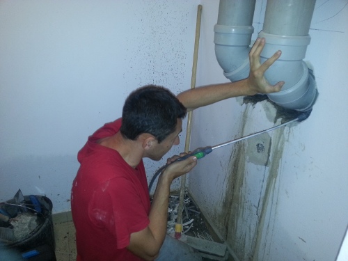Etansarea strapungerilor folosind cordonul bentonitic Masterstop si Radmyx